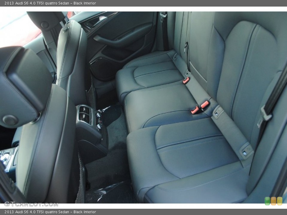 Black Interior Rear Seat for the 2013 Audi S6 4.0 TFSI quattro Sedan #81700044