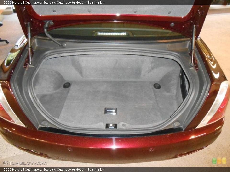Tan Interior Trunk for the 2006 Maserati Quattroporte  #81759162