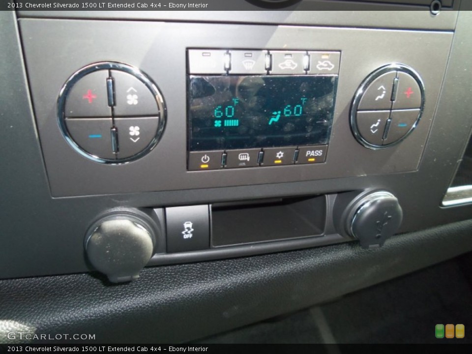 Ebony Interior Controls for the 2013 Chevrolet Silverado 1500 LT Extended Cab 4x4 #81774567