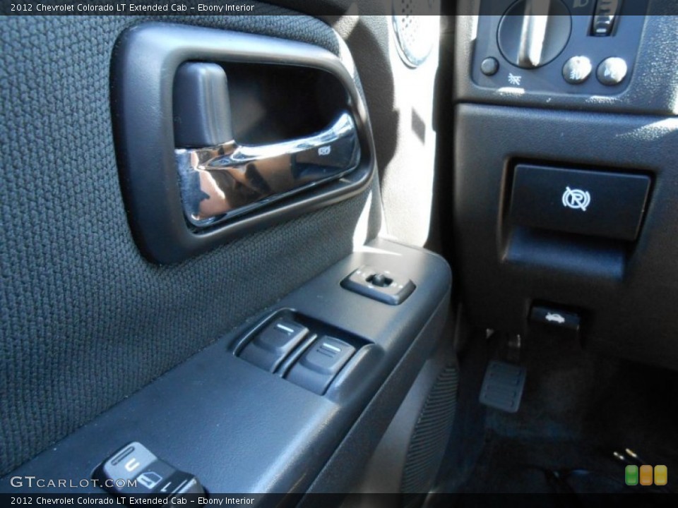 Ebony Interior Controls for the 2012 Chevrolet Colorado LT Extended Cab #81779613