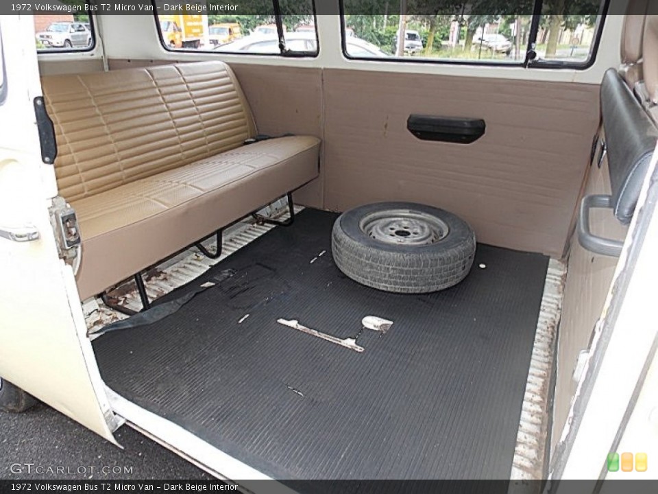 Dark Beige Interior Photo for the 1972 Volkswagen Bus T2 Micro Van #81797301
