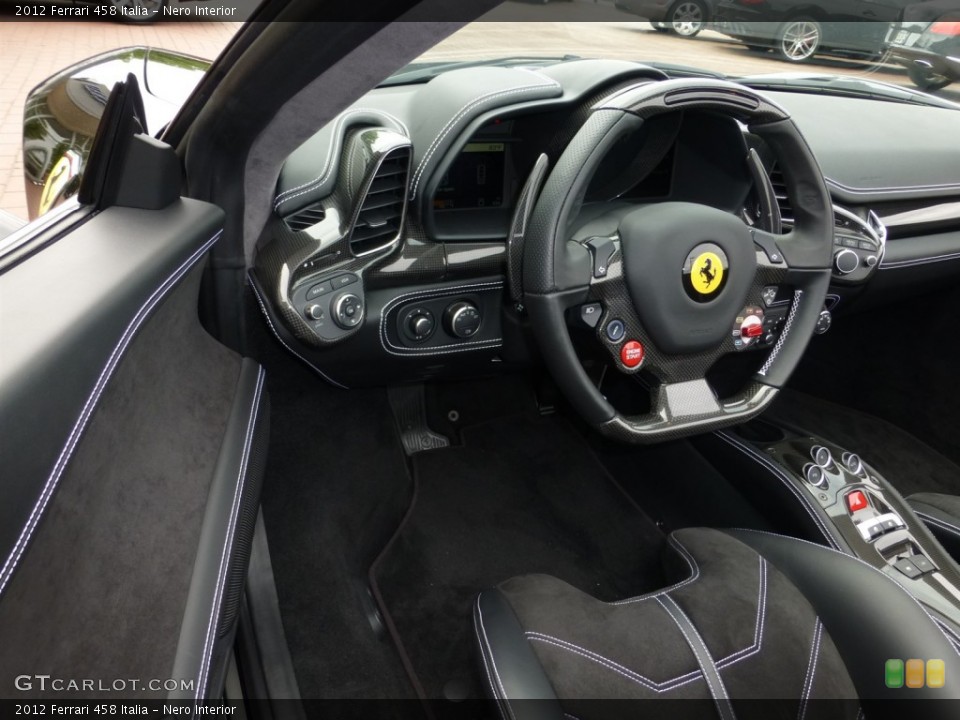 Nero Interior Dashboard for the 2012 Ferrari 458 Italia #81804057