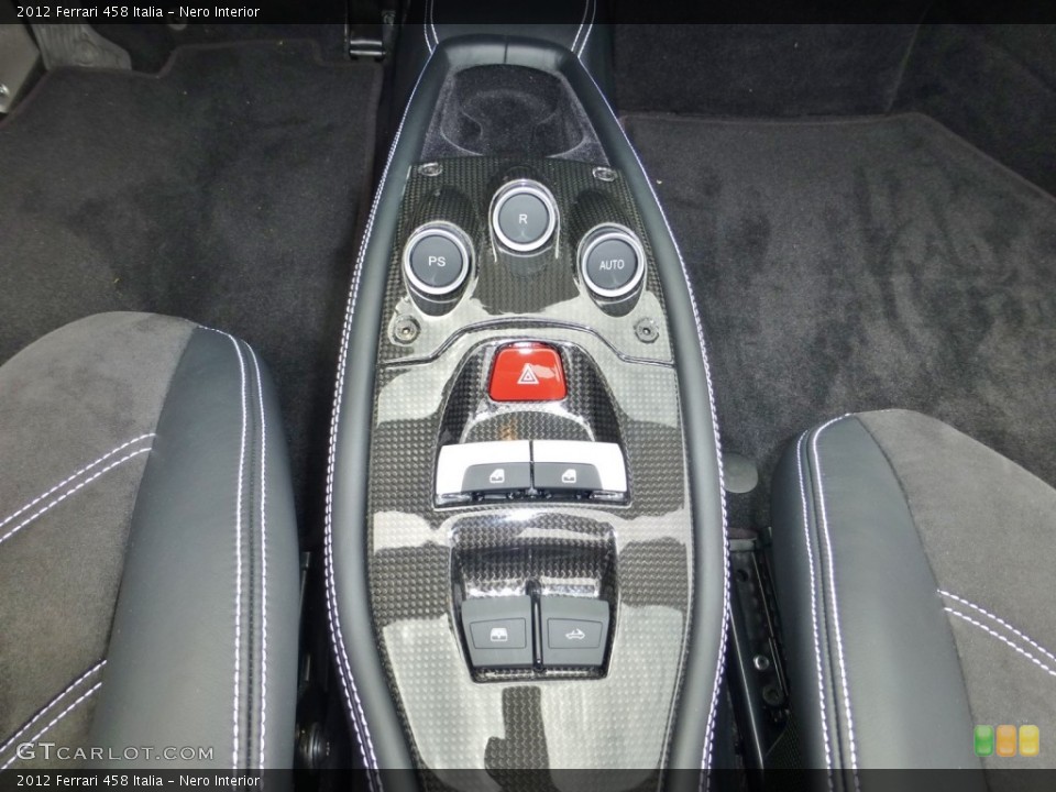 Nero Interior Controls for the 2012 Ferrari 458 Italia #81804285
