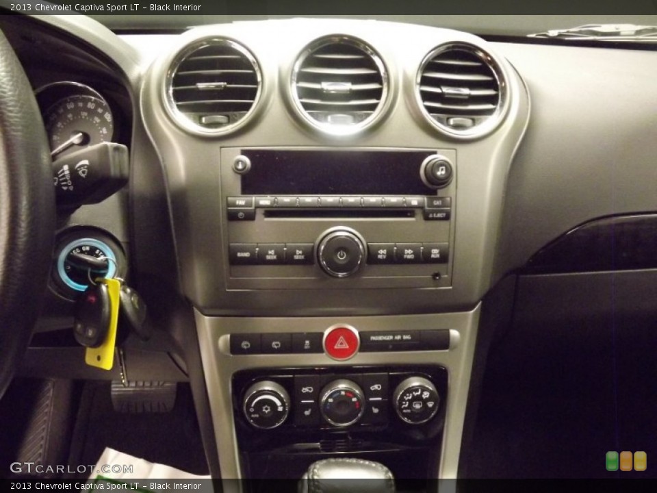 Black Interior Controls for the 2013 Chevrolet Captiva Sport LT #81809730