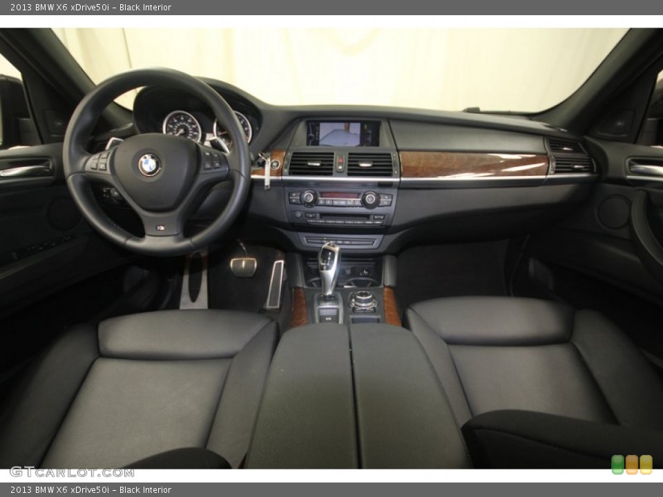 Black Interior Dashboard for the 2013 BMW X6 xDrive50i #81815844