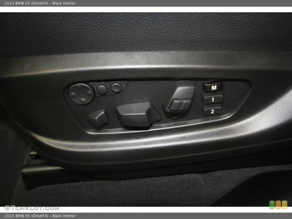 Black Interior Controls for the 2013 BMW X6 xDrive50i #81816150
