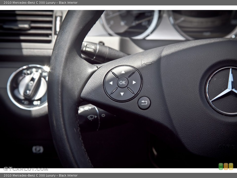 Black Interior Controls for the 2010 Mercedes-Benz C 300 Luxury #81833502