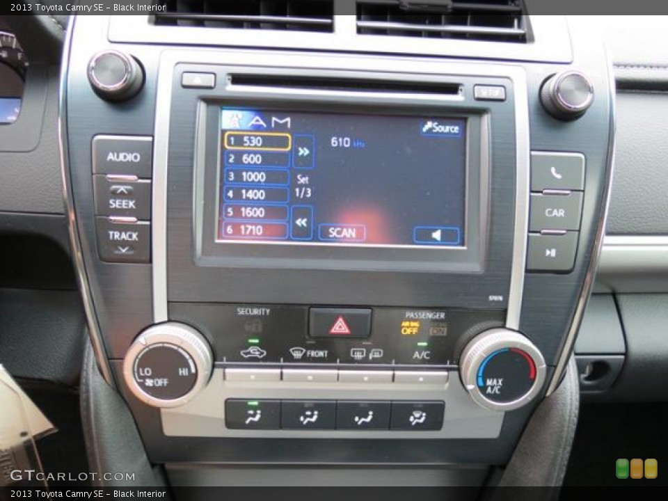 Black Interior Controls for the 2013 Toyota Camry SE #81853752