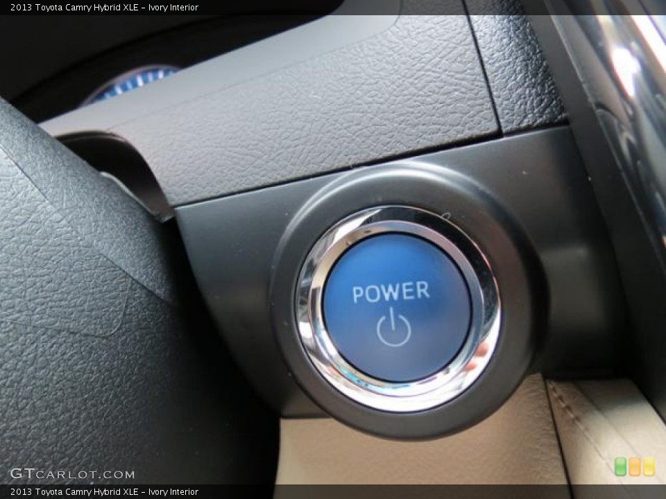 Ivory Interior Controls for the 2013 Toyota Camry Hybrid XLE #81855152