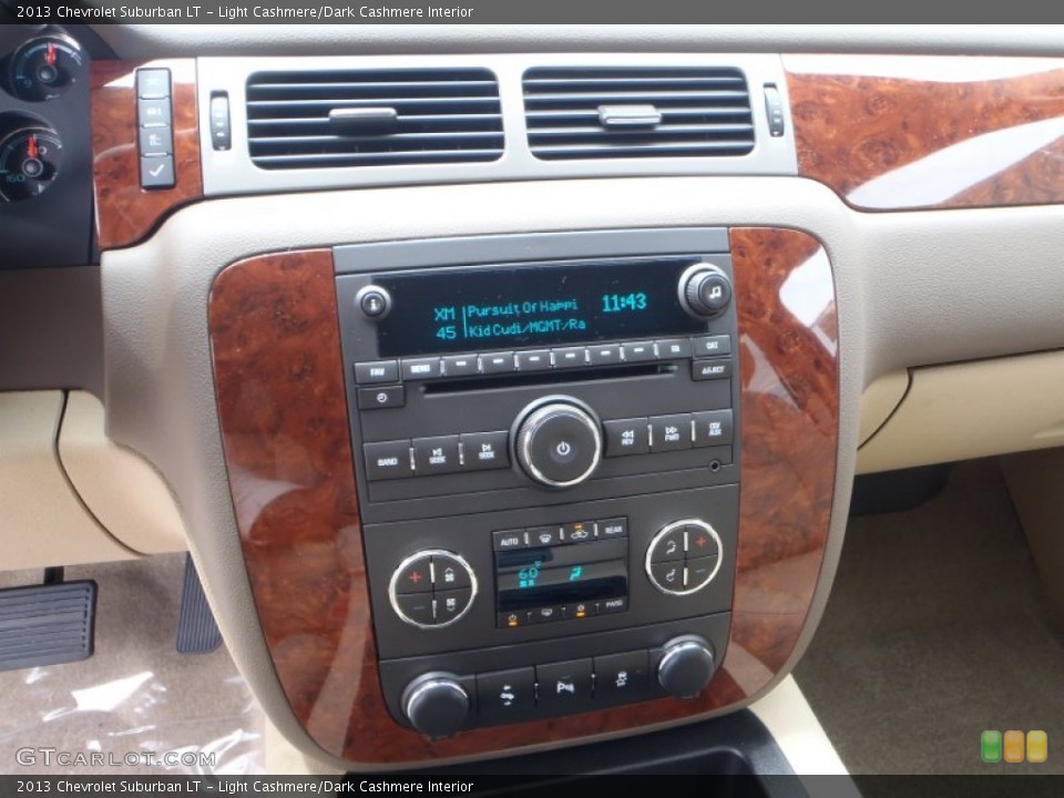 Light Cashmere/Dark Cashmere Interior Controls for the 2013 Chevrolet Suburban LT #81880981