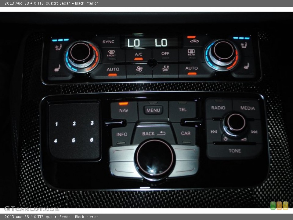 Black Interior Controls for the 2013 Audi S8 4.0 TFSI quattro Sedan #81890104