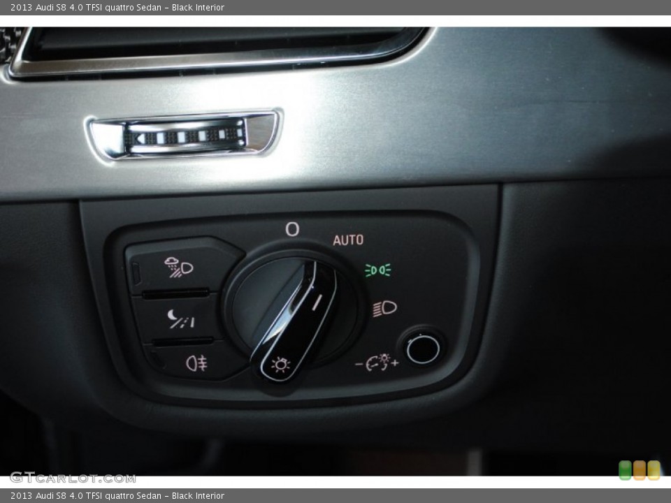 Black Interior Controls for the 2013 Audi S8 4.0 TFSI quattro Sedan #81890236