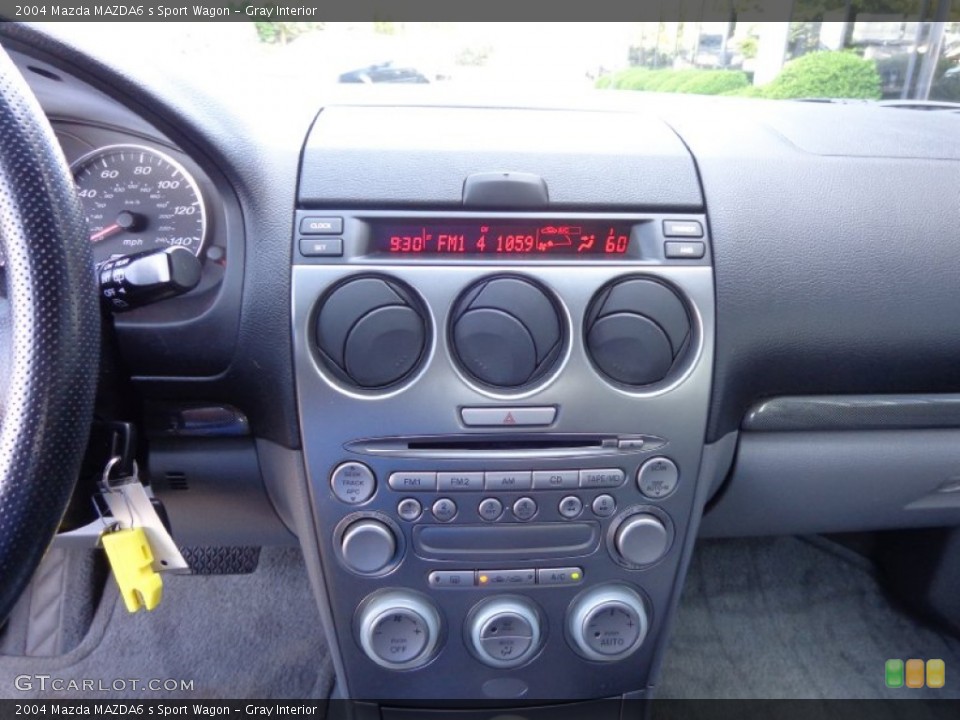 Gray Interior Controls for the 2004 Mazda MAZDA6 s Sport Wagon #81901285