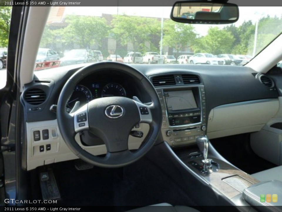 Light Gray Interior Photo for the 2011 Lexus IS 350 AWD #81911265