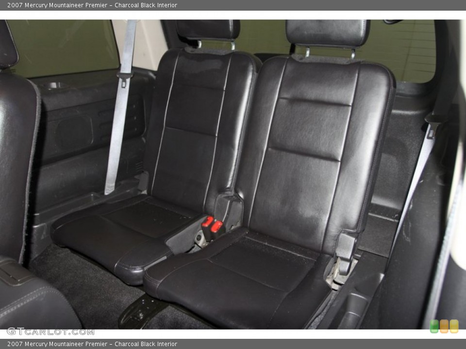 Charcoal Black Interior Rear Seat for the 2007 Mercury Mountaineer Premier #81925294