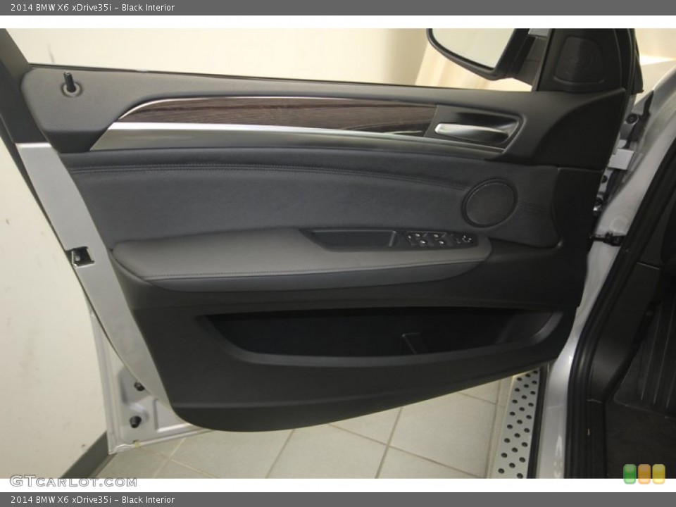 Black Interior Door Panel for the 2014 BMW X6 xDrive35i #81933499