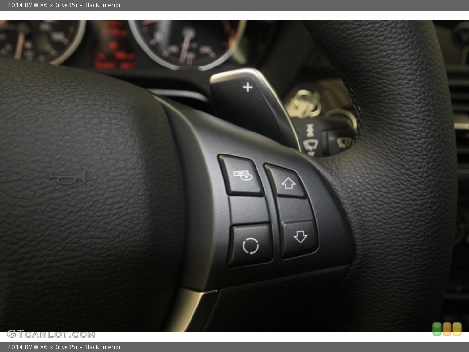 Black Interior Controls for the 2014 BMW X6 xDrive35i #81933729