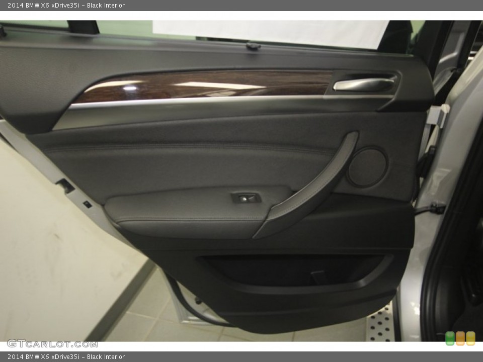 Black Interior Door Panel for the 2014 BMW X6 xDrive35i #81933784
