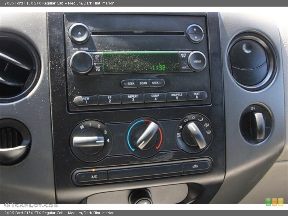 Medium/Dark Flint Interior Controls for the 2006 Ford F150 STX Regular Cab #81945868