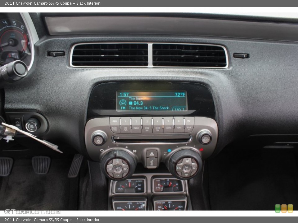 Black Interior Controls for the 2011 Chevrolet Camaro SS/RS Coupe #81955056