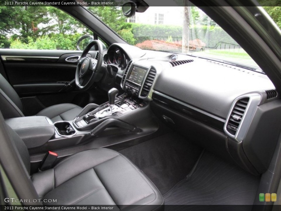 Black Interior Dashboard for the 2013 Porsche Cayenne  #81972444
