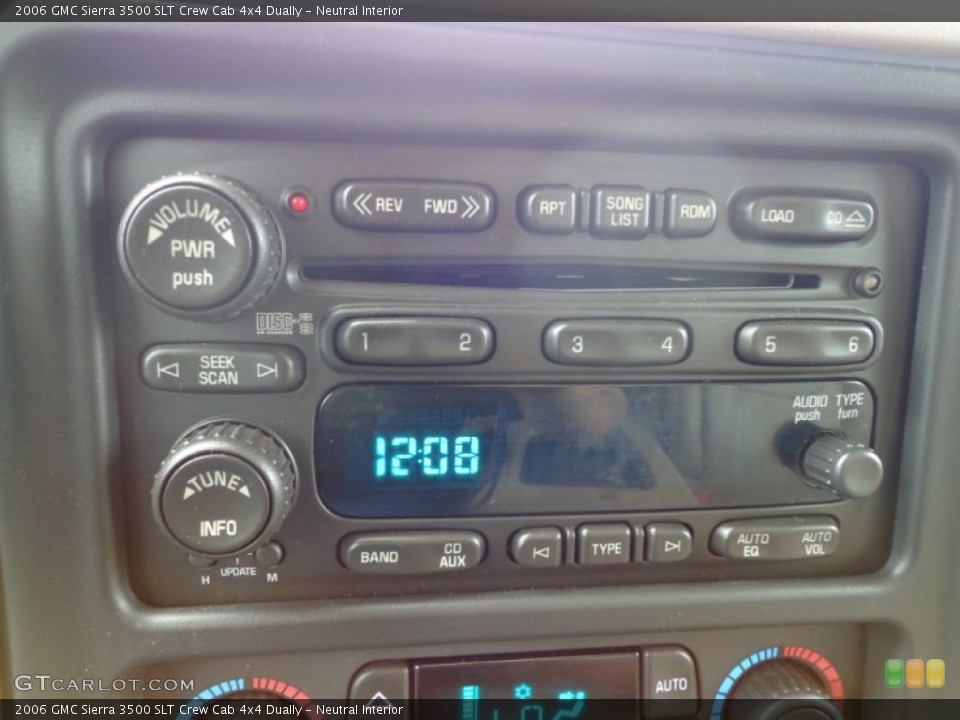Neutral Interior Audio System for the 2006 GMC Sierra 3500 SLT Crew Cab 4x4 Dually #82026591