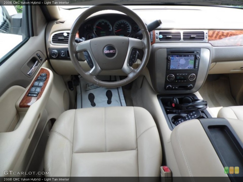 Light Tan Interior Dashboard for the 2008 GMC Yukon Hybrid #82043712