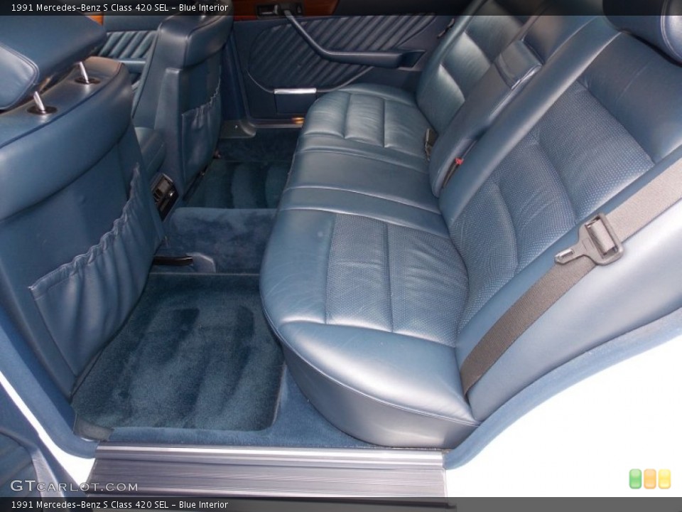 Blue Interior Rear Seat for the 1991 Mercedes-Benz S Class 420 SEL #82046662