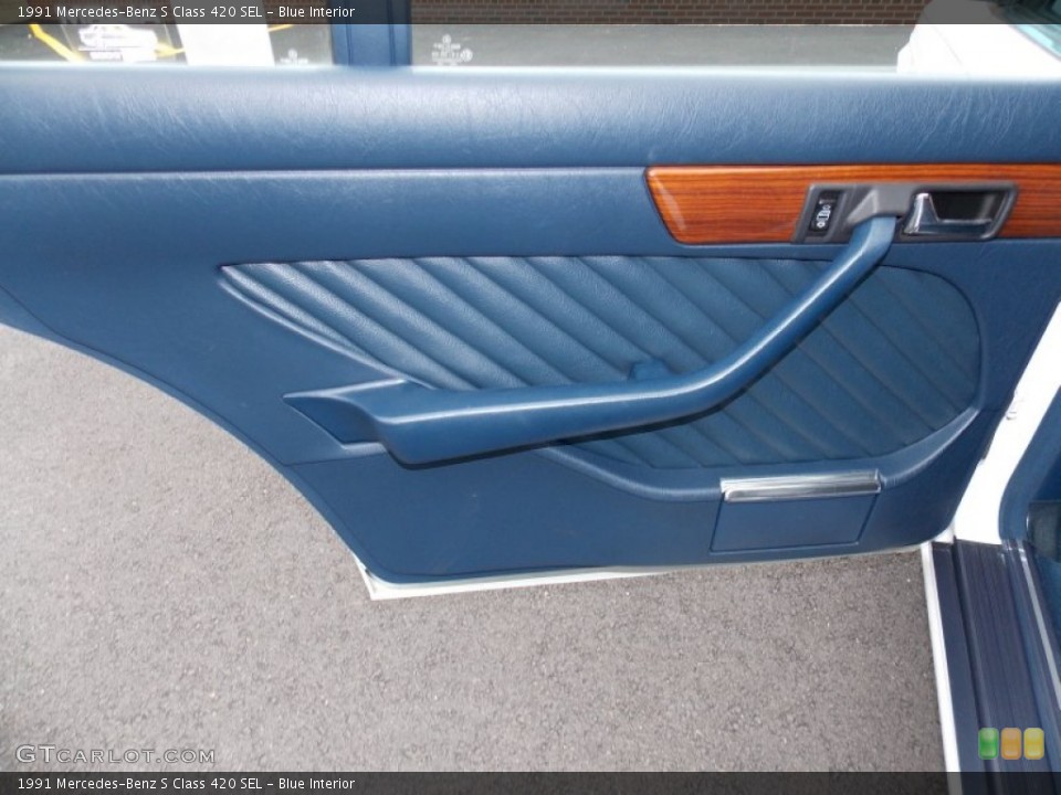 Blue Interior Door Panel for the 1991 Mercedes-Benz S Class 420 SEL #82046691