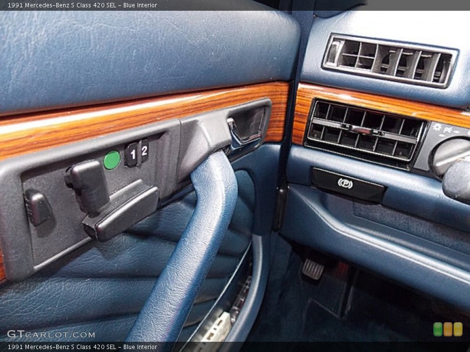 Blue Interior Controls for the 1991 Mercedes-Benz S Class 420 SEL #82047588