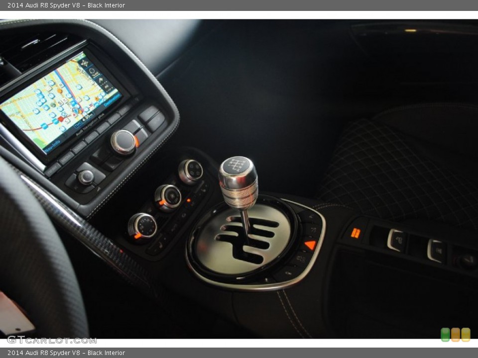 Black Interior Transmission for the 2014 Audi R8 Spyder V8 #82050858