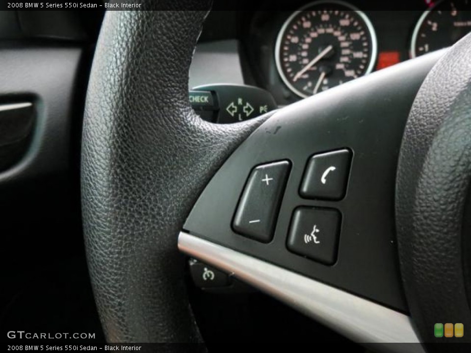 Black Interior Controls for the 2008 BMW 5 Series 550i Sedan #82070489