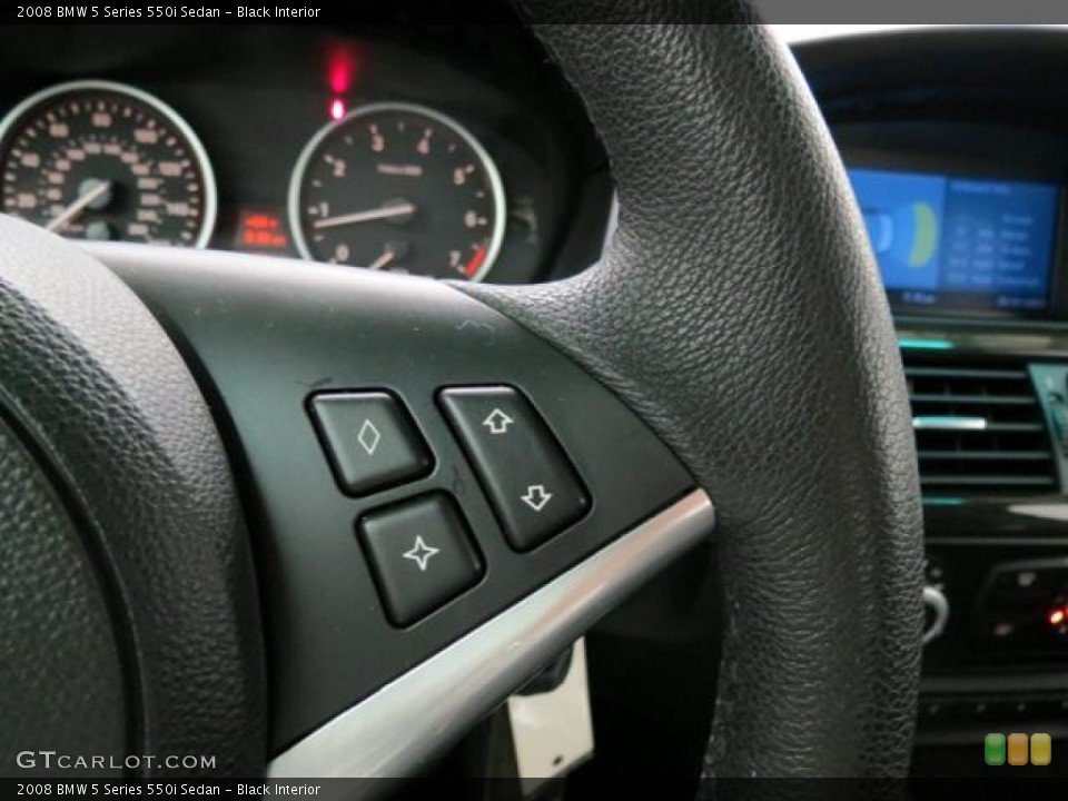 Black Interior Controls for the 2008 BMW 5 Series 550i Sedan #82070508
