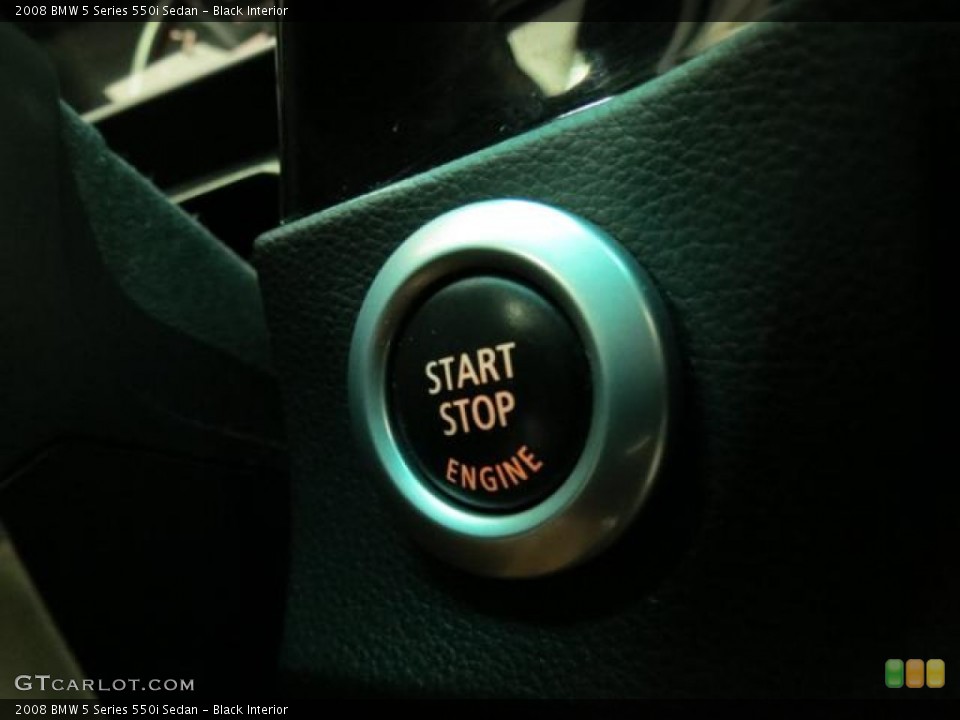 Black Interior Controls for the 2008 BMW 5 Series 550i Sedan #82070591