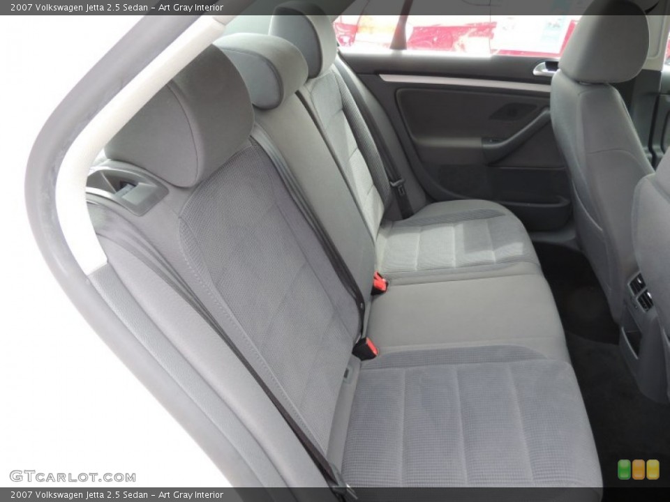Art Gray Interior Rear Seat for the 2007 Volkswagen Jetta 2.5 Sedan #82073236