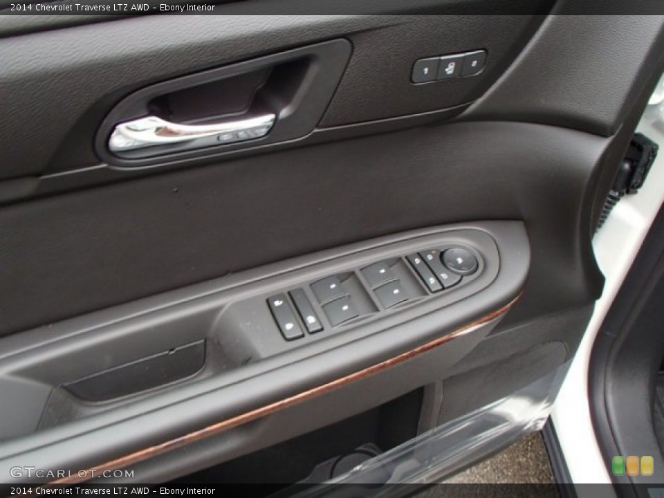 Ebony Interior Controls for the 2014 Chevrolet Traverse LTZ AWD #82075495