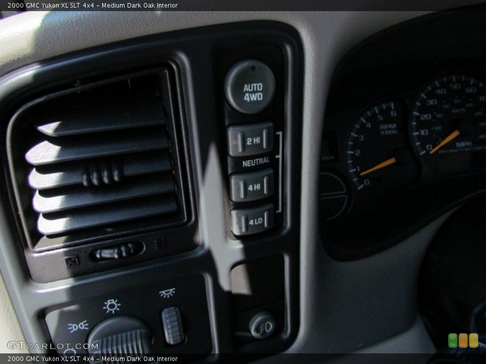 Medium Dark Oak Interior Controls for the 2000 GMC Yukon XL SLT 4x4 #82076567