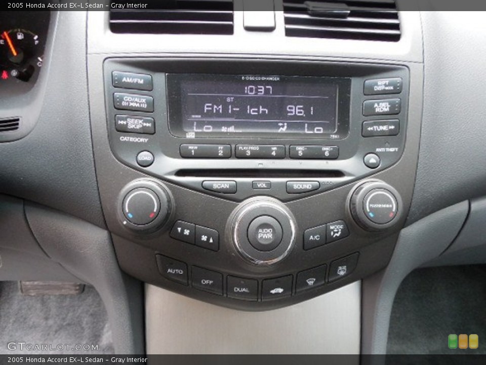 Gray Interior Controls for the 2005 Honda Accord EX-L Sedan #82116136