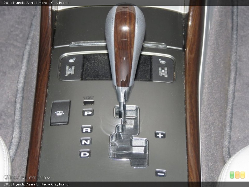 Gray Interior Transmission for the 2011 Hyundai Azera Limited #82118617