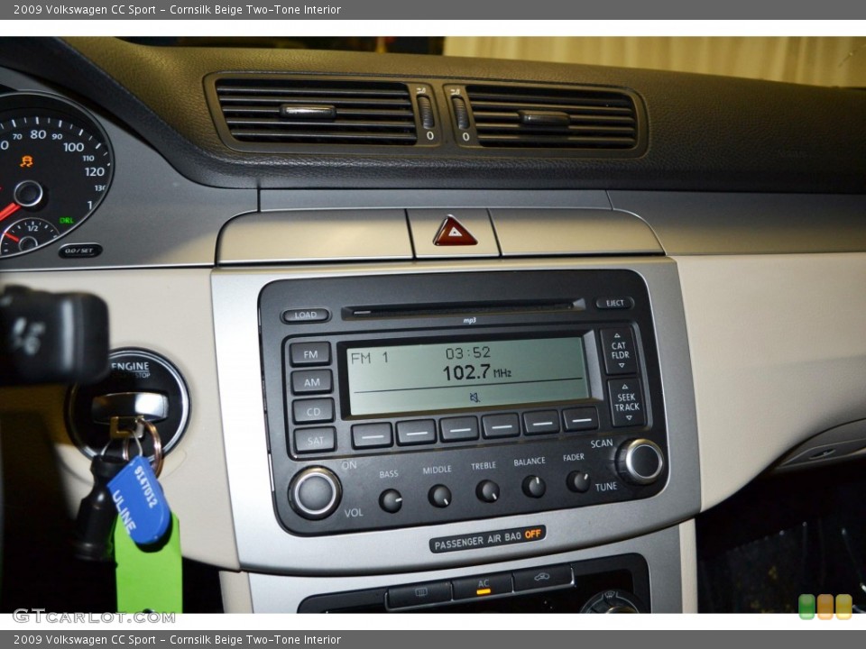 Cornsilk Beige Two-Tone Interior Controls for the 2009 Volkswagen CC Sport #82139956