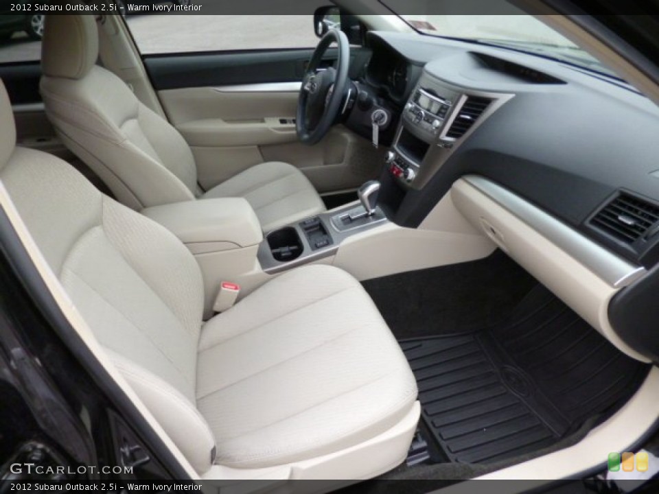 Warm Ivory Interior Photo for the 2012 Subaru Outback 2.5i #82142044