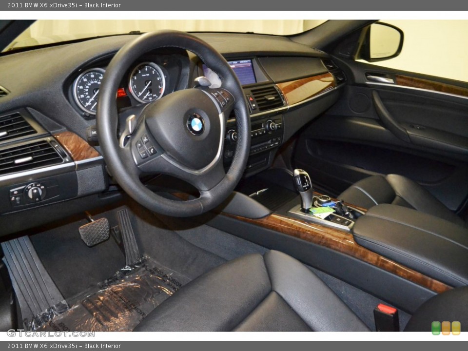 Black Interior Prime Interior for the 2011 BMW X6 xDrive35i #82143926