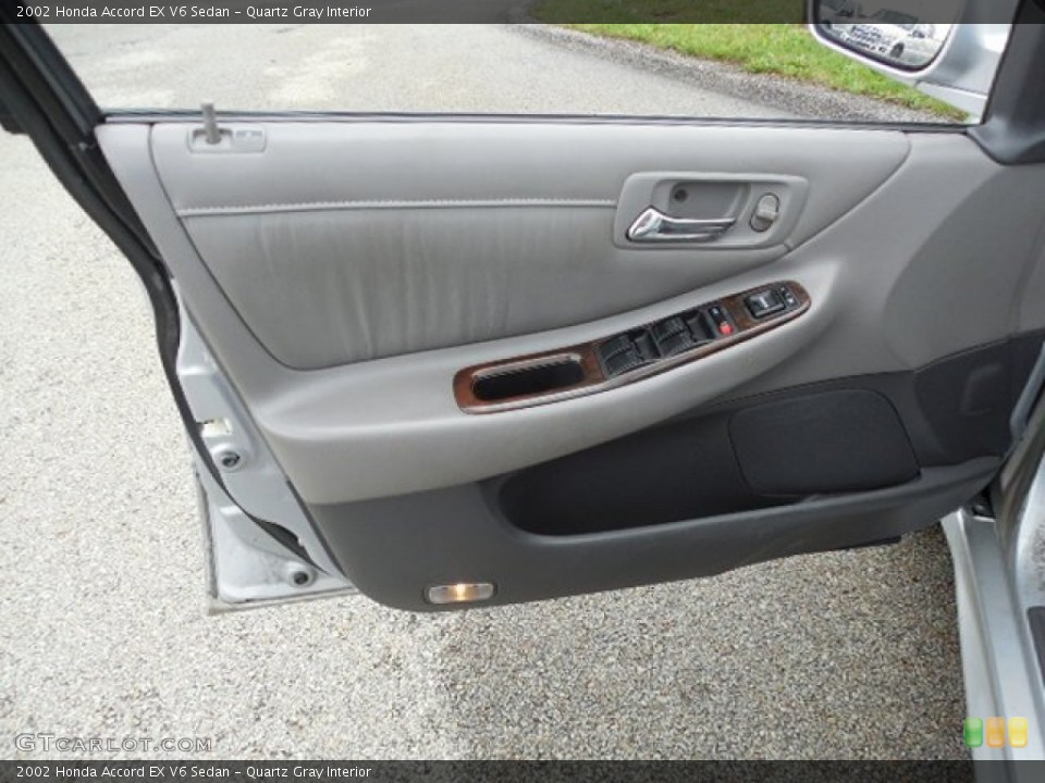 Quartz Gray Interior Door Panel for the 2002 Honda Accord EX V6 Sedan #82146491