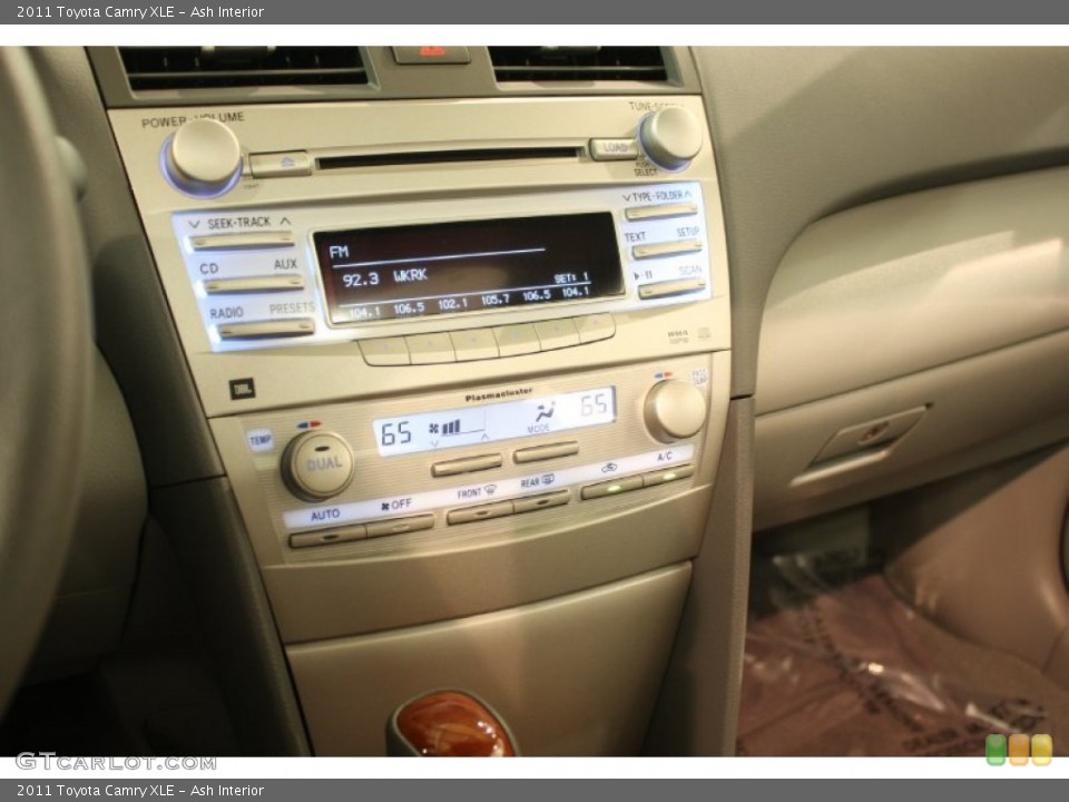 Ash Interior Controls for the 2011 Toyota Camry XLE #82156937