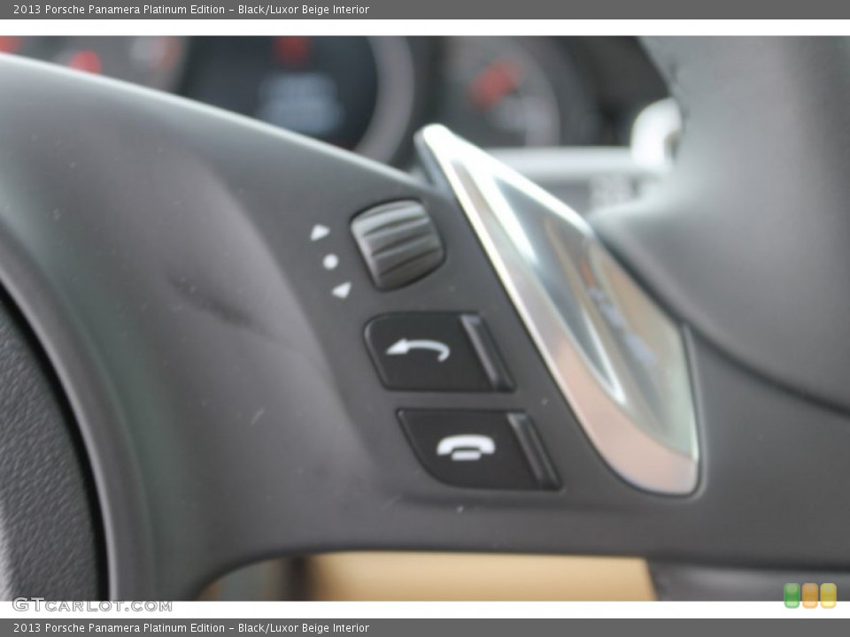 Black/Luxor Beige Interior Controls for the 2013 Porsche Panamera Platinum Edition #82165065