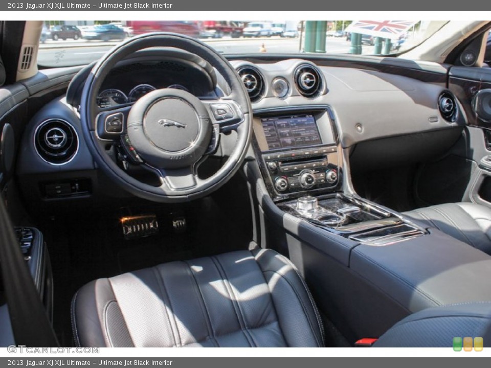 Ultimate Jet Black Interior Photo for the 2013 Jaguar XJ XJL Ultimate #82175178