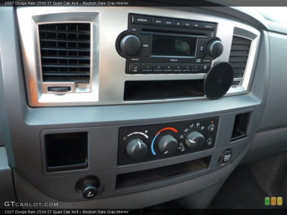 Medium Slate Gray Interior Controls for the 2007 Dodge Ram 2500 ST Quad Cab 4x4 #82208547