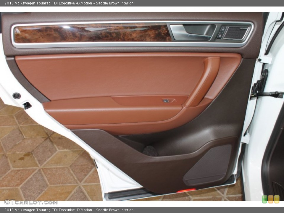 Saddle Brown Interior Door Panel for the 2013 Volkswagen Touareg TDI Executive 4XMotion #82219791