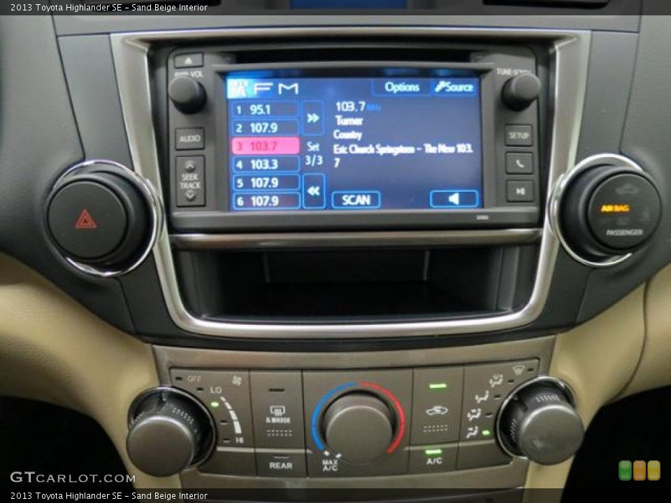 Sand Beige Interior Controls for the 2013 Toyota Highlander SE #82228485