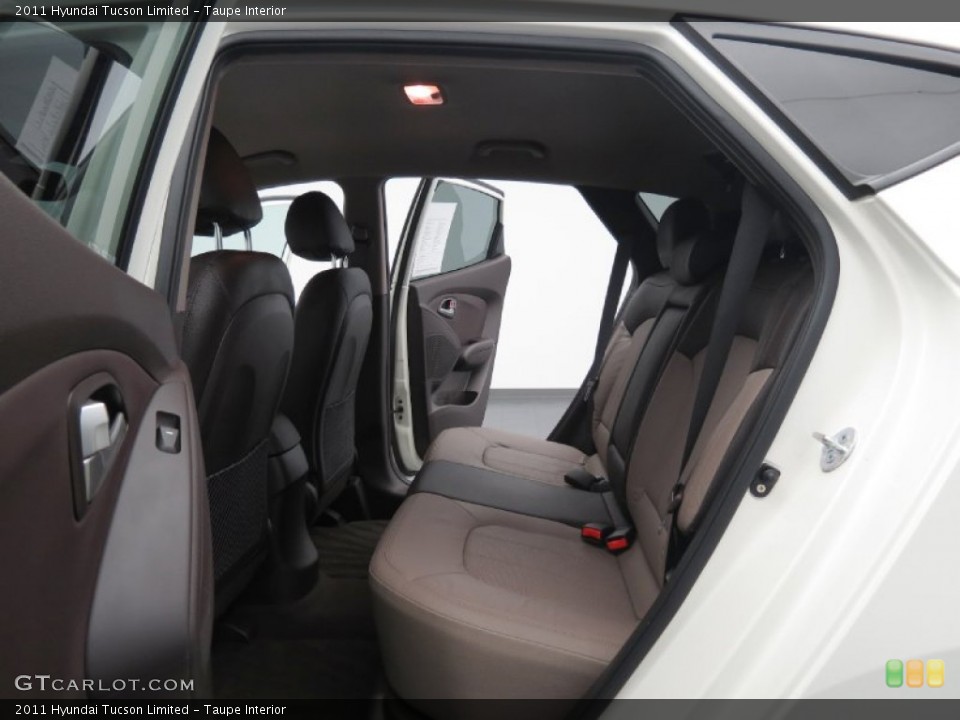 Taupe Interior Rear Seat for the 2011 Hyundai Tucson Limited #82233502